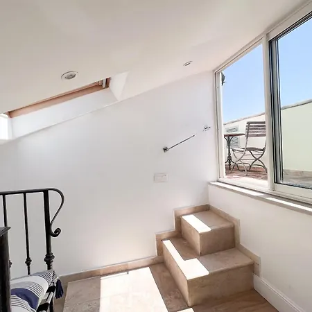 Atypical With 3 Bedrooms Terrace And Sea View * Cannes